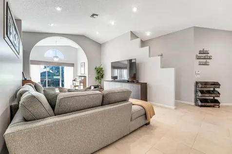 9779 Harbour Lake Circle Boynton Beach FL 33437