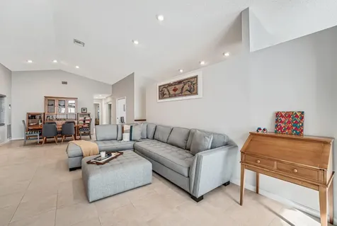 9779 Harbour Lake Circle Boynton Beach FL 33437