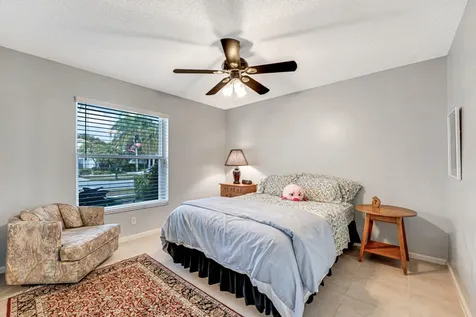 9779 Harbour Lake Circle Boynton Beach FL 33437