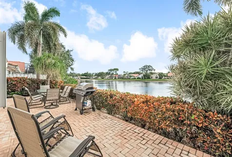 9779 Harbour Lake Circle Boynton Beach FL 33437