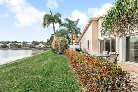 9779 Harbour Lake Circle Boynton Beach FL 33437
