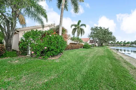 9779 Harbour Lake Circle Boynton Beach FL 33437