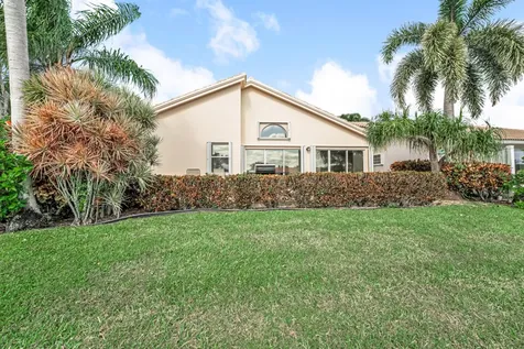 9779 Harbour Lake Circle Boynton Beach FL 33437