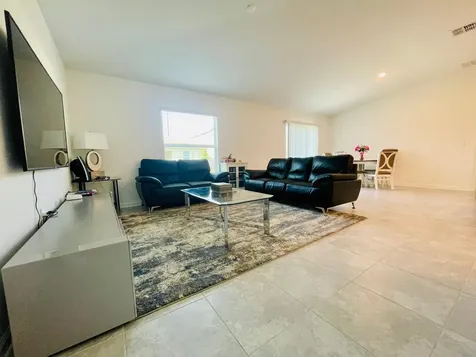 639 Daring Drive Davenport FL 33837