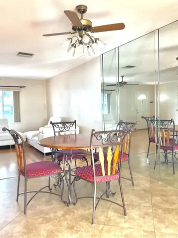 113 Sw 8th Court Boynton Beach FL 33426