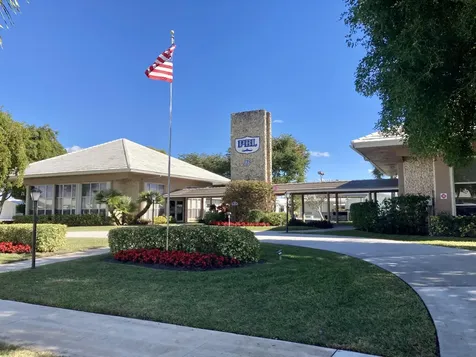 113 Sw 8th Court Boynton Beach FL 33426