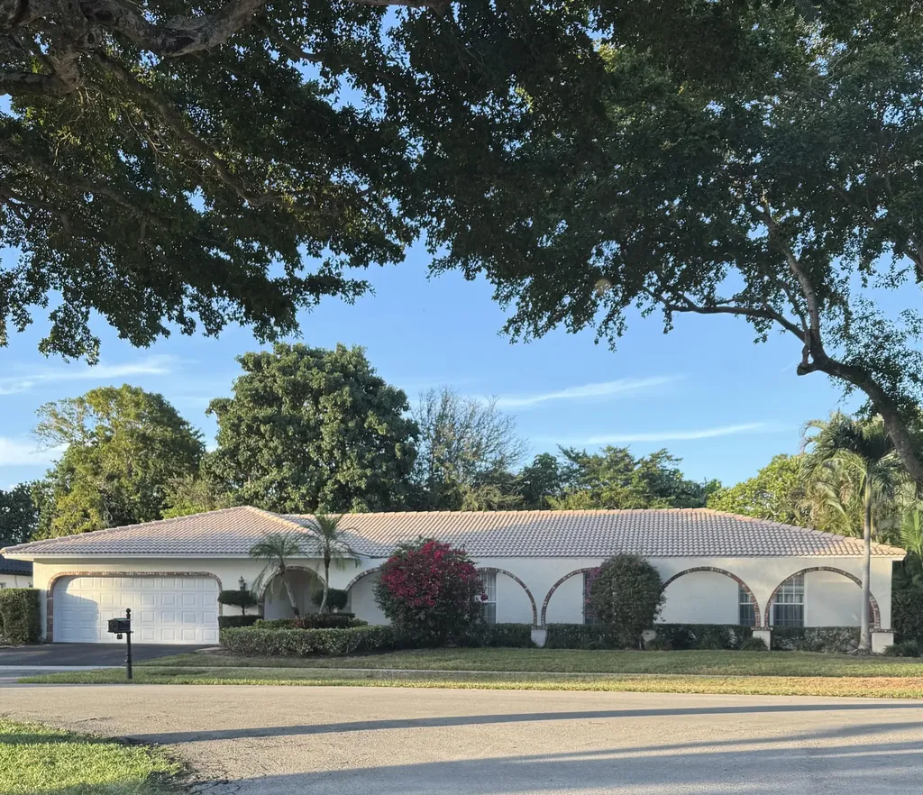 6749 S Grande Drive Boca Raton FL 33433
