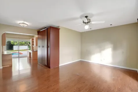 6749 S Grande Drive Boca Raton FL 33433