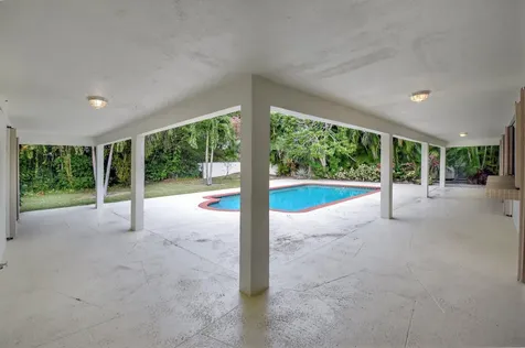 6749 S Grande Drive Boca Raton FL 33433