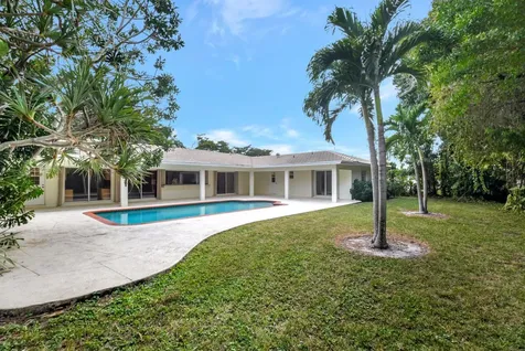 6749 S Grande Drive Boca Raton FL 33433