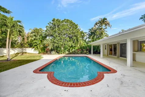 6749 S Grande Drive Boca Raton FL 33433