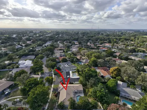 6749 S Grande Drive Boca Raton FL 33433