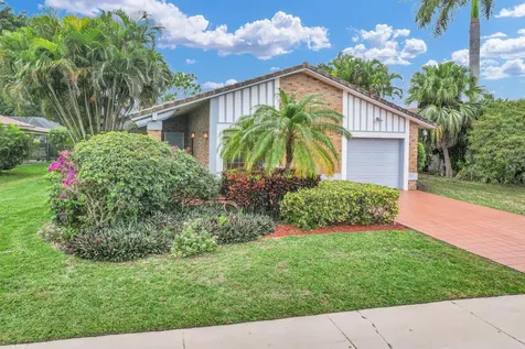 10090 Camelback Lane Boca Raton FL 33498