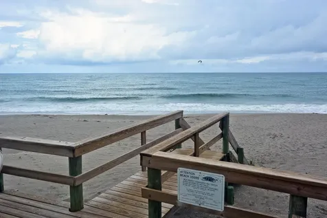41 Uno Lago Drive Juno Beach FL 33408