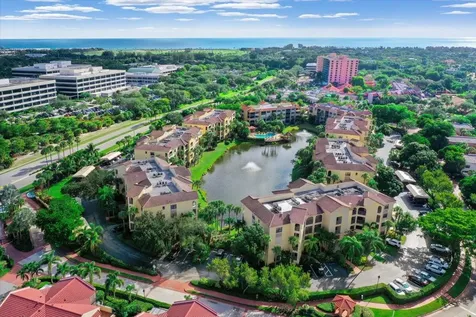 41 Uno Lago Drive Juno Beach FL 33408