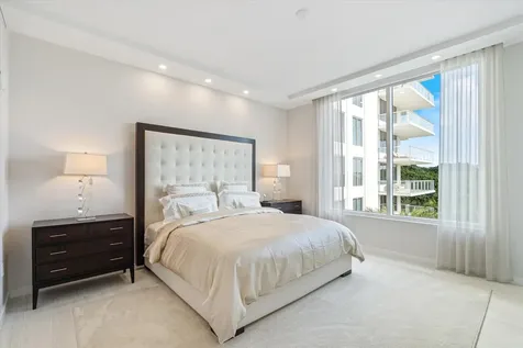 200 Se Mizner Boulevard Boca Raton FL 33432