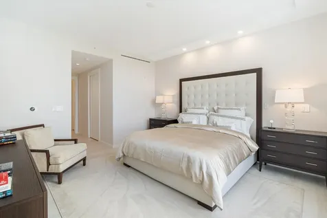 200 Se Mizner Boulevard Boca Raton FL 33432