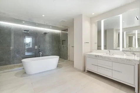 200 Se Mizner Boulevard Boca Raton FL 33432