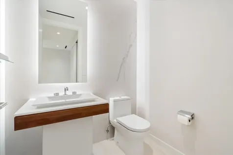 200 Se Mizner Boulevard Boca Raton FL 33432