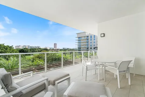 200 Se Mizner Boulevard Boca Raton FL 33432