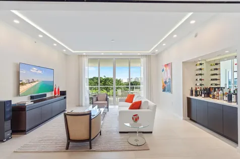200 Se Mizner Boulevard Boca Raton FL 33432