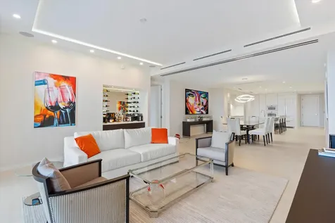 200 Se Mizner Boulevard Boca Raton FL 33432