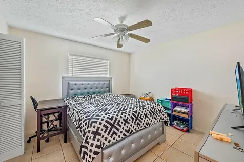 2118 Sw Trenton Lane Port Saint Lucie FL 34984