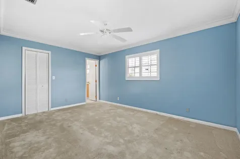 2006 Sw Golf Lane Boynton Beach FL 33426