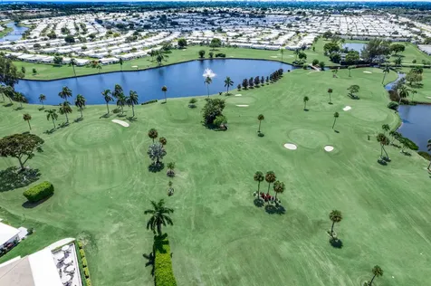 2006 Sw Golf Lane Boynton Beach FL 33426