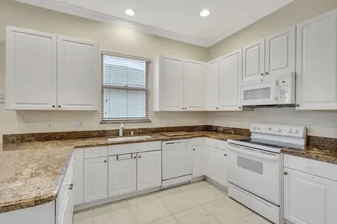 8245 Marsala Way Boynton Beach FL 33472