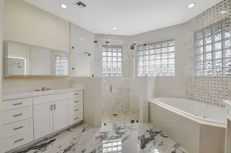 100 N Country Club Boulevard Atlantis FL 33462