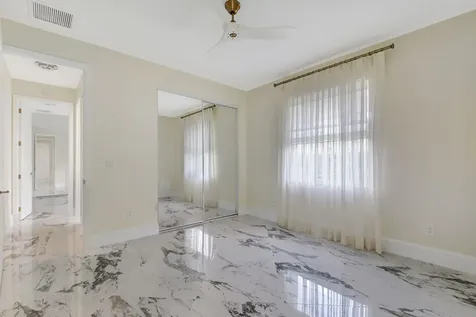 100 N Country Club Boulevard Atlantis FL 33462