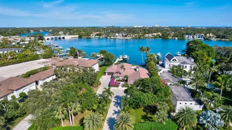18896 Point Drive Tequesta FL 33469