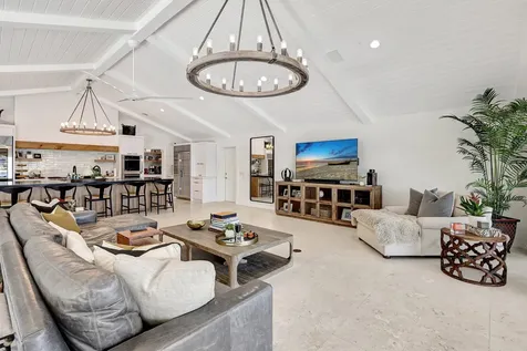 18896 Point Drive Tequesta FL 33469