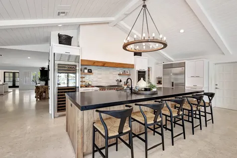 18896 Point Drive Tequesta FL 33469