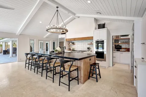 18896 Point Drive Tequesta FL 33469