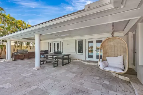 18896 Point Drive Tequesta FL 33469