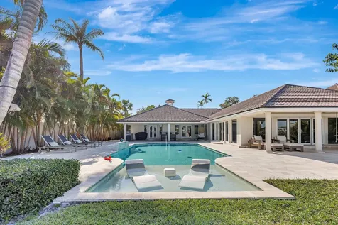 18896 Point Drive Tequesta FL 33469