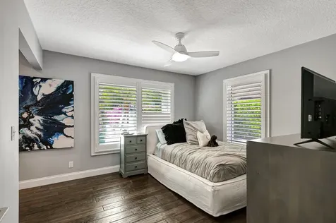 18896 Point Drive Tequesta FL 33469