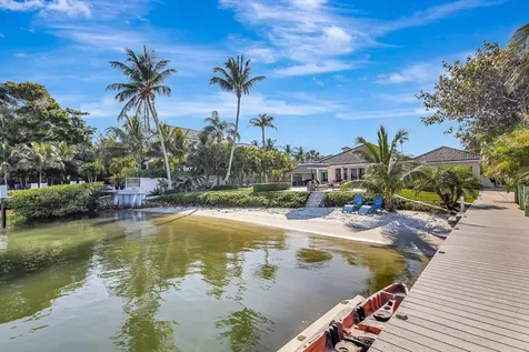 18896 Point Drive Tequesta FL 33469