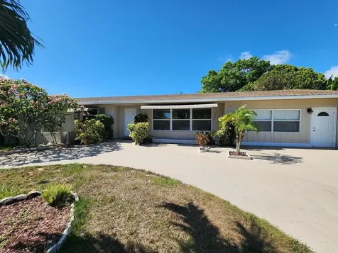 112 Se 28th Avenue Boynton Beach FL 33435
