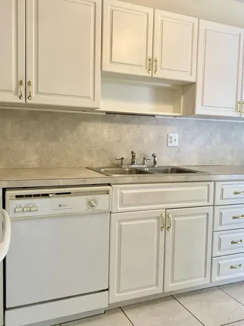 8665 Chevy Chase Drive Boca Raton FL 33433
