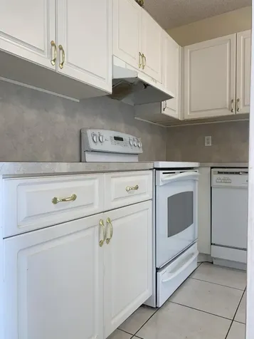 8665 Chevy Chase Drive Boca Raton FL 33433