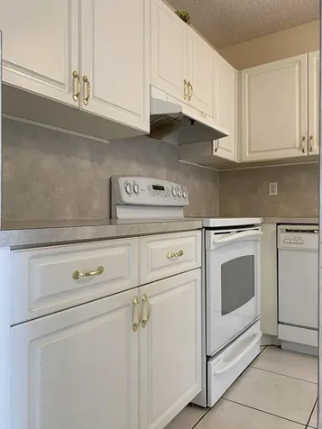 8665 Chevy Chase Drive Boca Raton FL 33433
