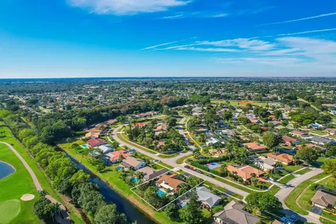 21104 Shady Vista Lane Boca Raton FL 33428