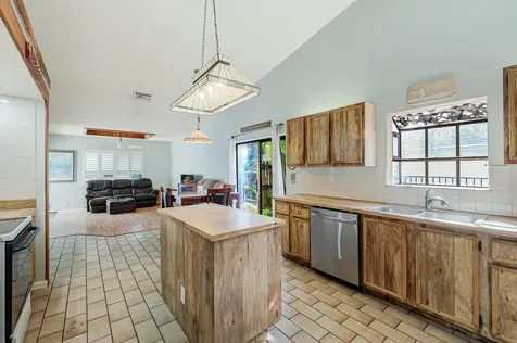 21104 Shady Vista Lane Boca Raton FL 33428