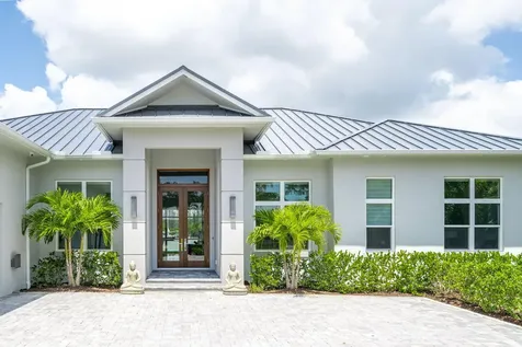 3937 Indian River Drive Vero Beach FL 32963
