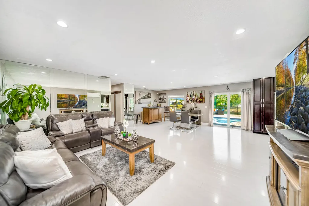22306 Doran Avenue Boca Raton FL 33428