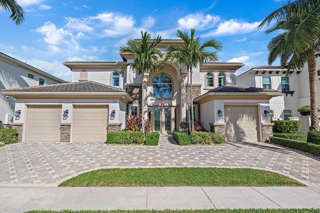 1727 W Hemingway Drive Juno Beach FL 33408