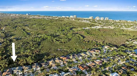 1727 W Hemingway Drive Juno Beach FL 33408